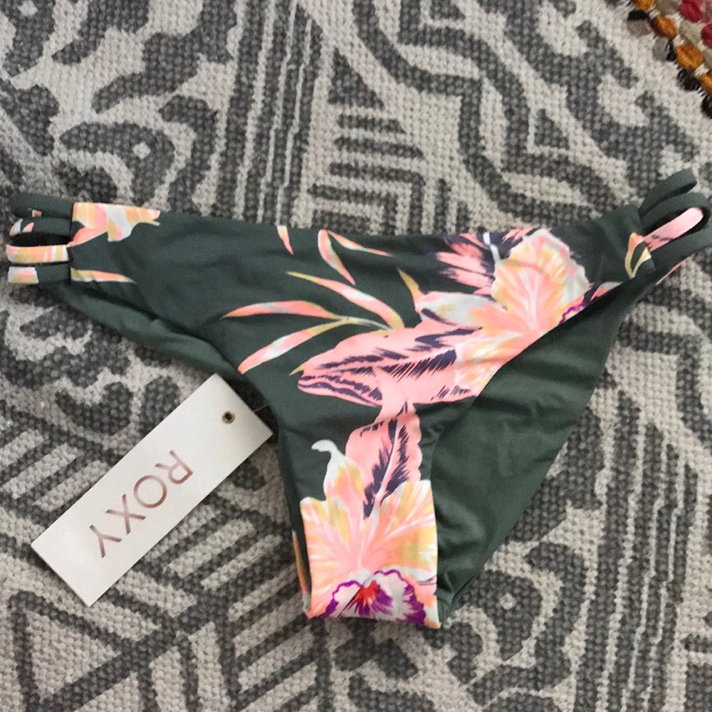 Roxy Bikini Bottoms never been worn